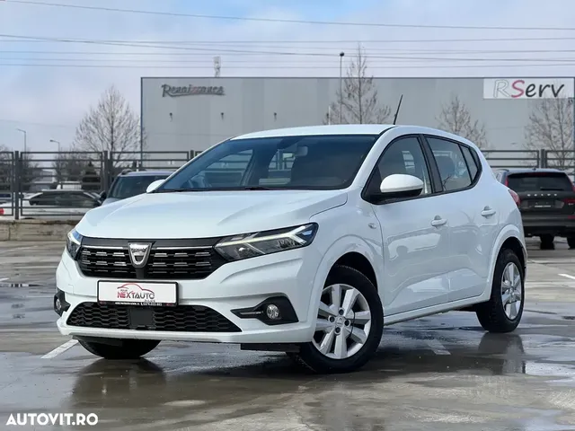 DACIA SANDERO