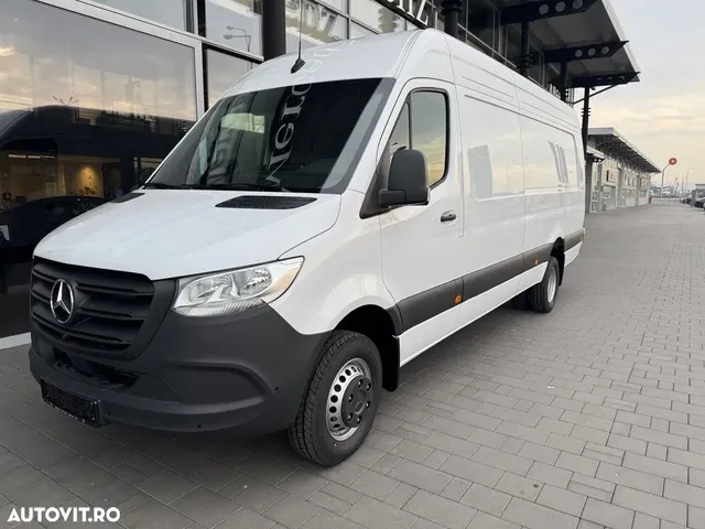 MERCEDES-BENZ SPRINTER