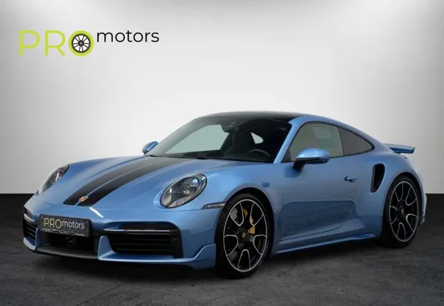 PORSCHE 911 TURBO