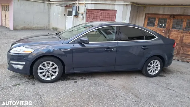 FORD MONDEO