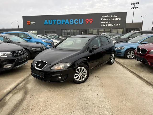 SEAT LEON