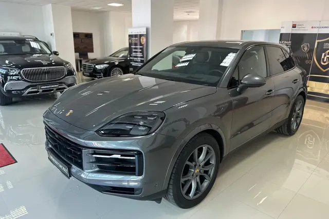 PORSCHE CAYENNE