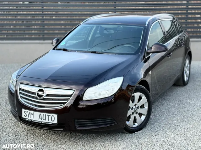OPEL INSIGNIA