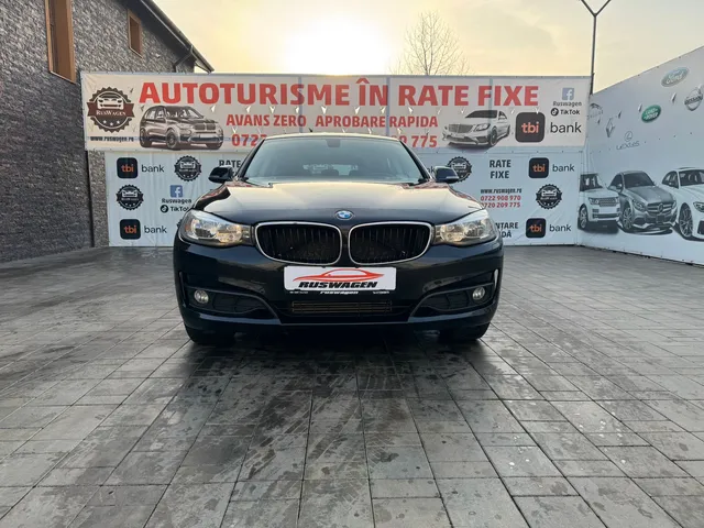 BMW 3 SERIES