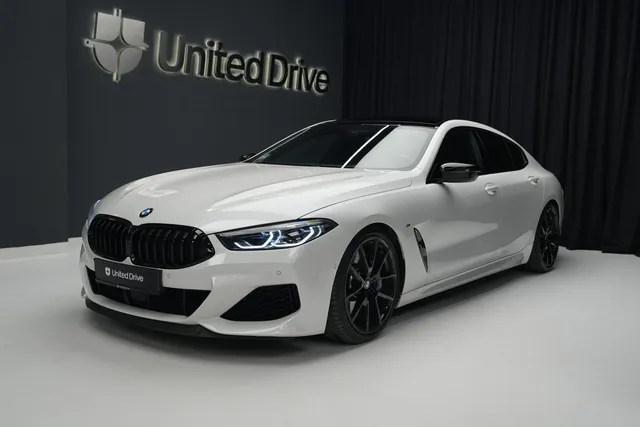 BMW M850I