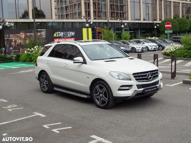MERCEDES-BENZ ML