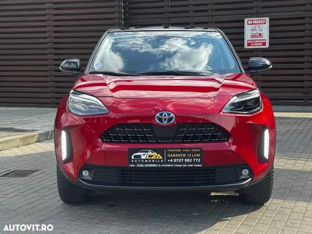 TOYOTA YARIS CROSS