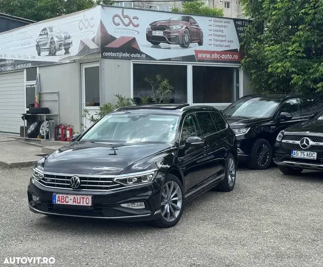 VOLKSWAGEN PASSAT
