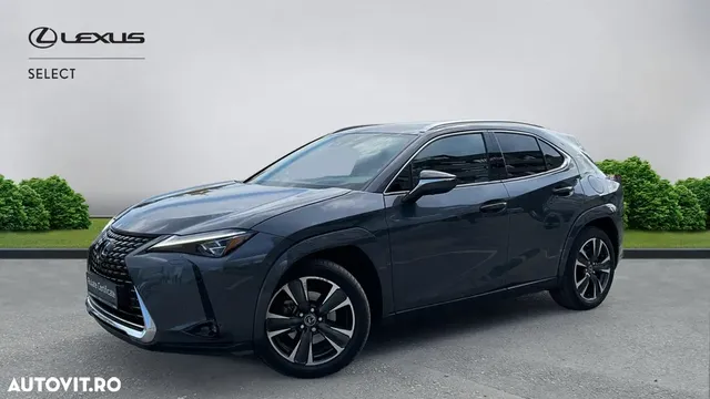 LEXUS UX