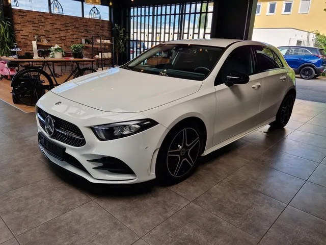 MERCEDES-BENZ A CLASS