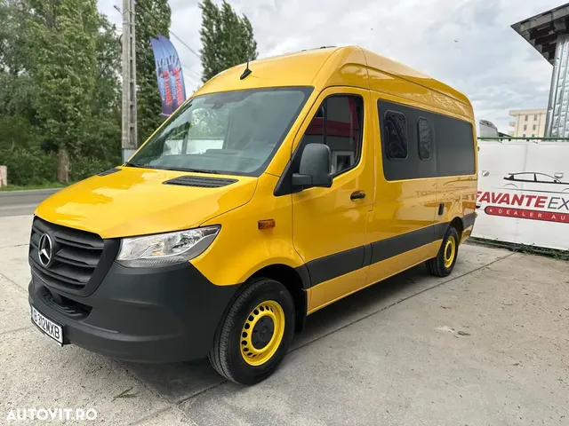 MERCEDES-BENZ SPRINTER