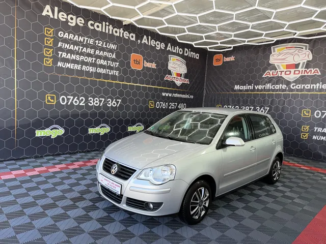 VOLKSWAGEN POLO