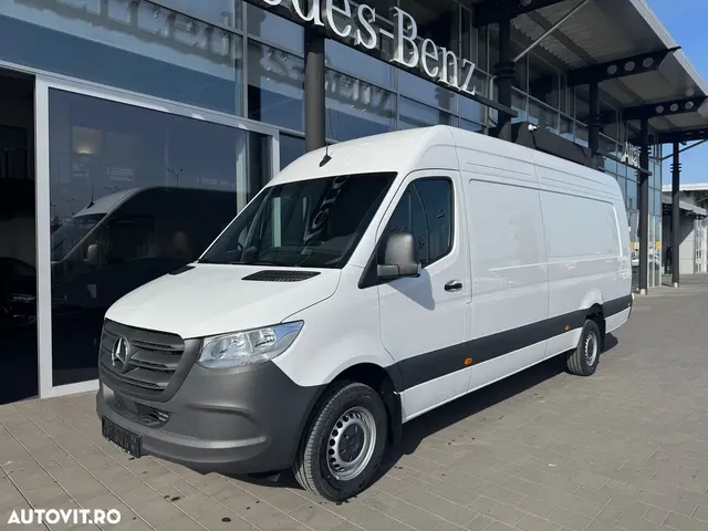 MERCEDES-BENZ SPRINTER