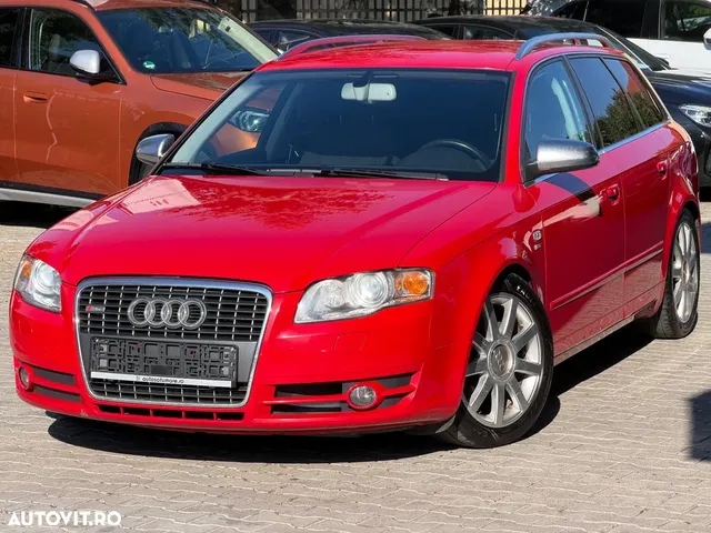 AUDI A4 AVANT