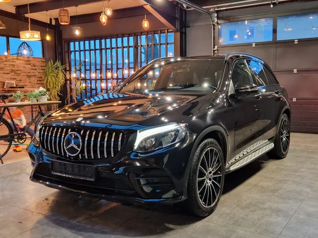 MERCEDES-BENZ GLC