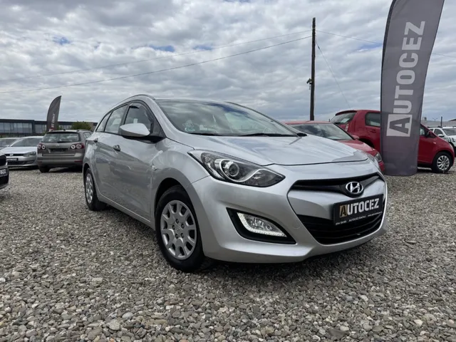 HYUNDAI I30