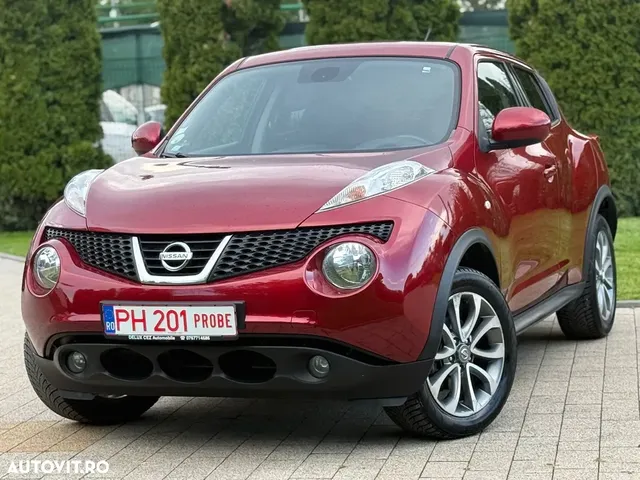 NISSAN JUKE