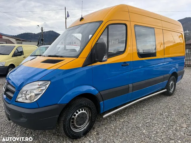 MERCEDES-BENZ SPRINTER