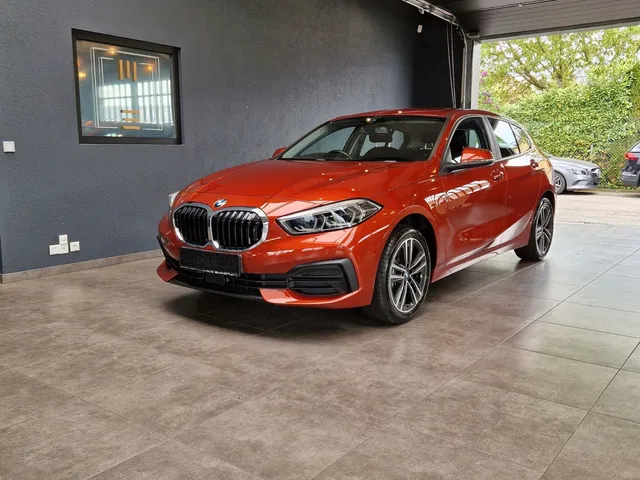 BMW 118I