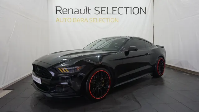 FORD MUSTANG