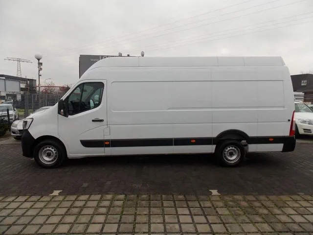 RENAULT MASTER