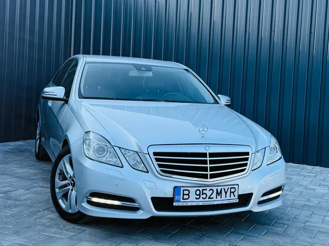 MERCEDES-BENZ E CLASS
