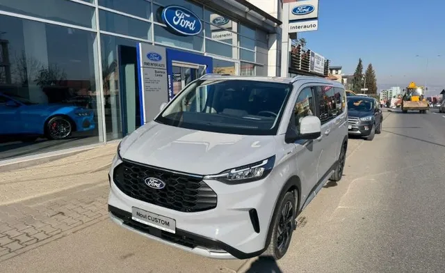 FORD TOURNEO CUSTOM