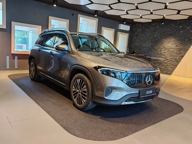 MERCEDES-BENZ EQB