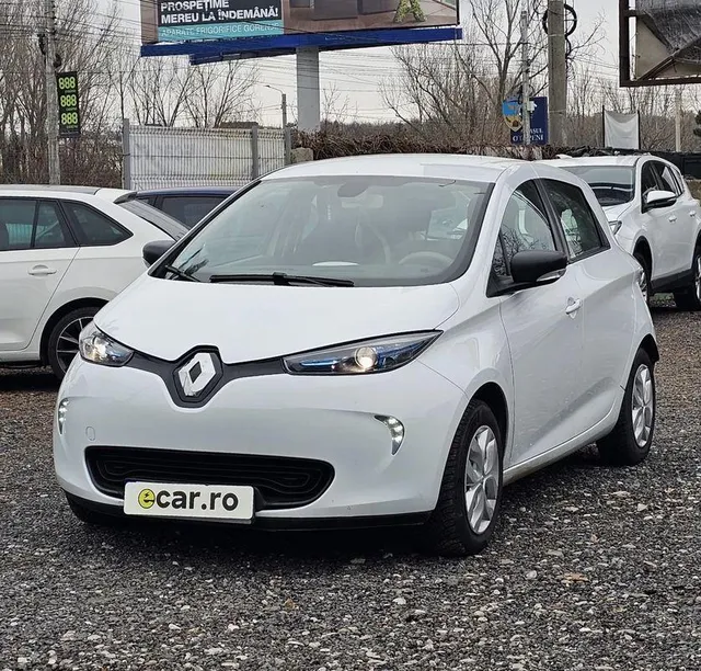 RENAULT ZOE