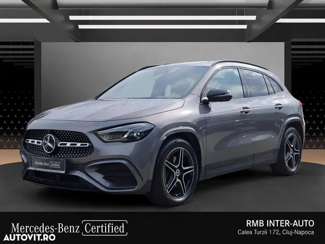 MERCEDES-BENZ GLA