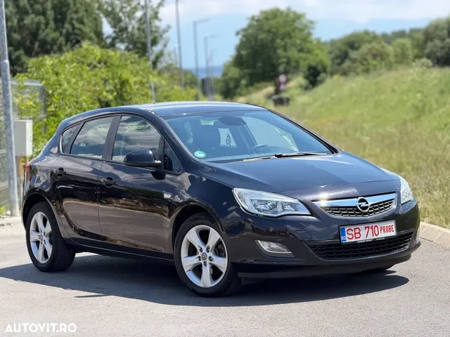 OPEL ASTRA