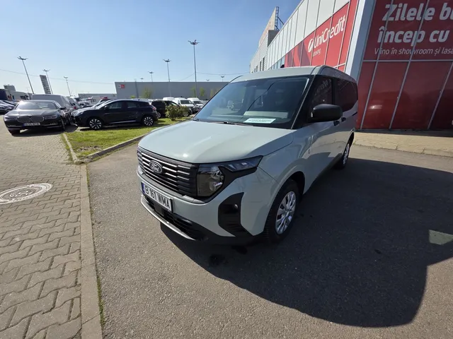 FORD TOURNEO COURIER
