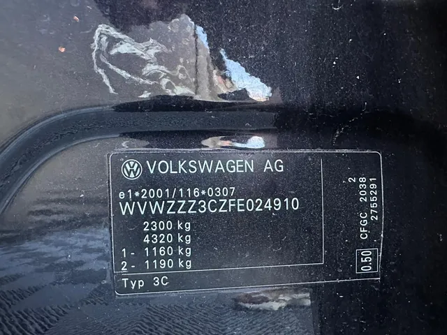 VOLKSWAGEN PASSAT