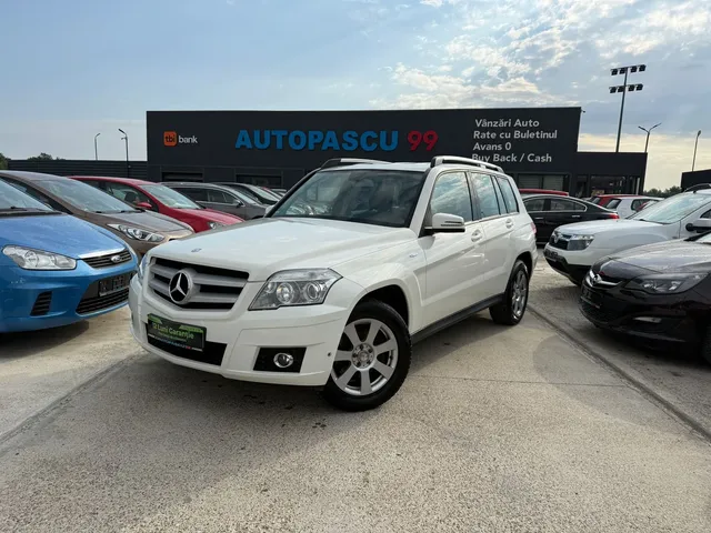 MERCEDES-BENZ GLK