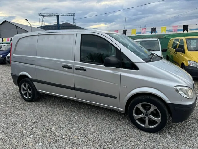 MERCEDES-BENZ VITO