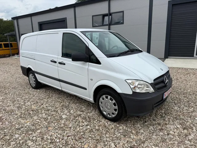 MERCEDES-BENZ VIANO