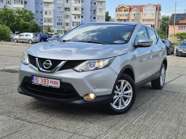 NISSAN QASHQAI
