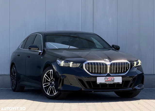 BMW 520I