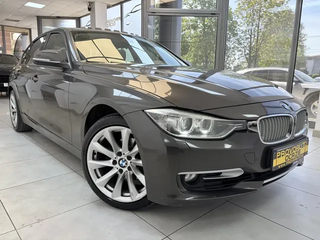 BMW 320I