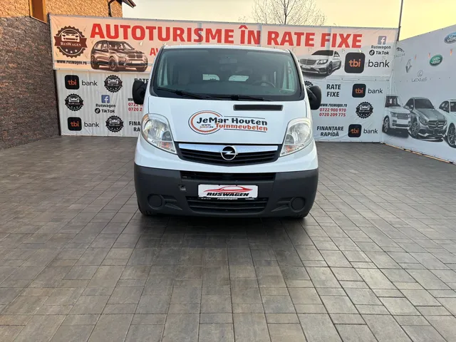 OPEL VIVARO