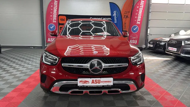 MERCEDES-BENZ GLC