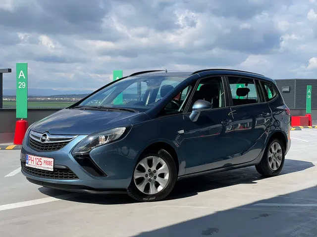 OPEL ZAFIRA