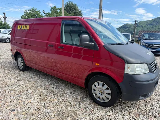 VOLKSWAGEN TRANSPORTER