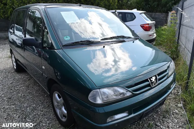 PEUGEOT 806