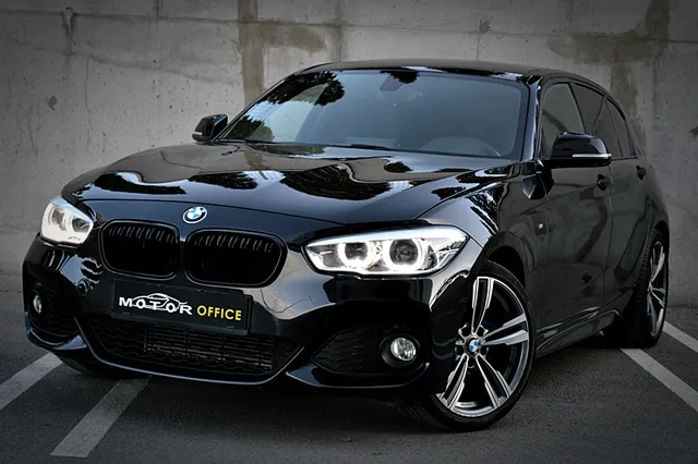 BMW 1 SERIES
