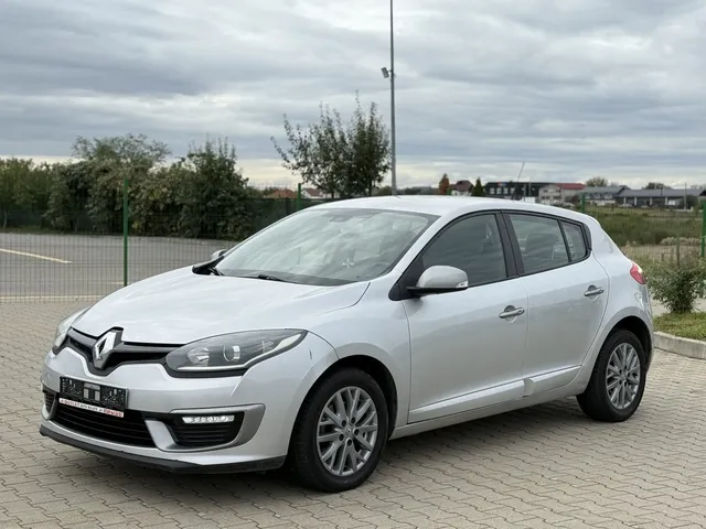 RENAULT MEGANE