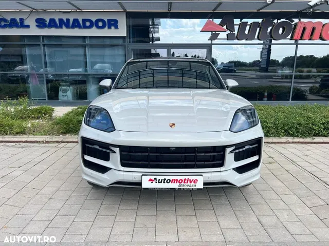 PORSCHE CAYENNE COUPE