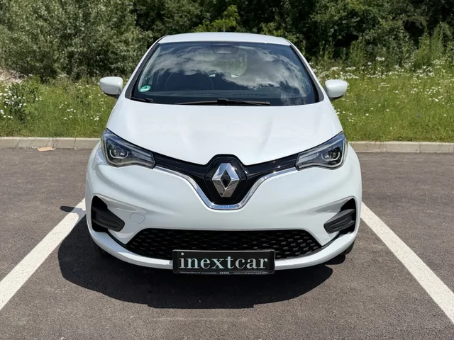RENAULT ZOE