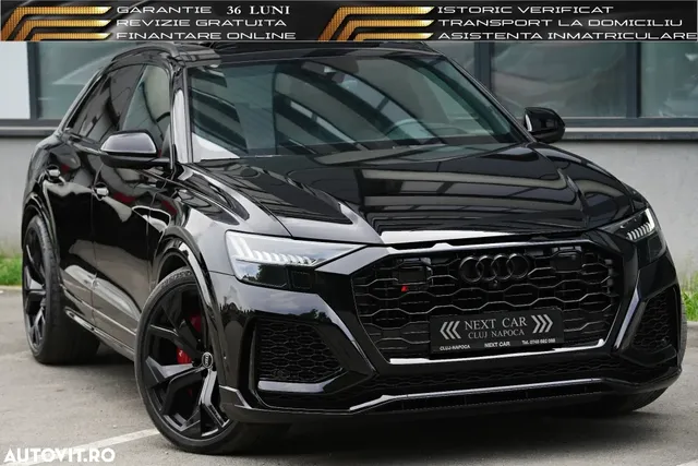 AUDI RS Q8