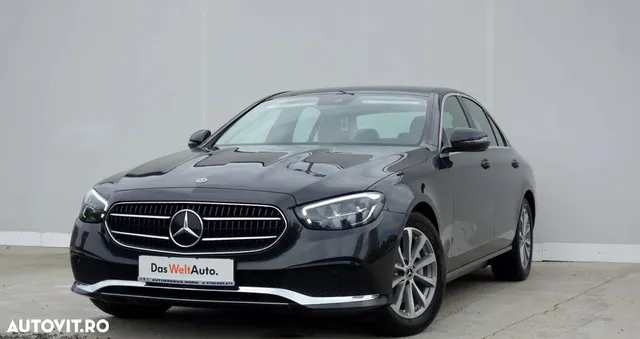 MERCEDES-BENZ E CLASS